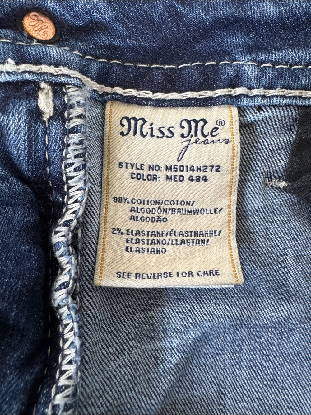 Miss Me Signature Embroidered Embellished Denim Shorts - 32 - Picture 12 of 13